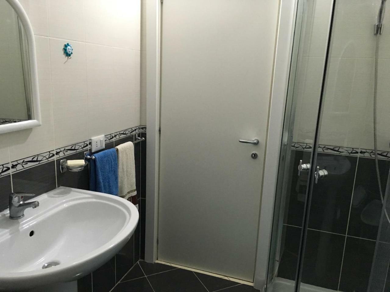 Marebello Hotel apartamentowy *