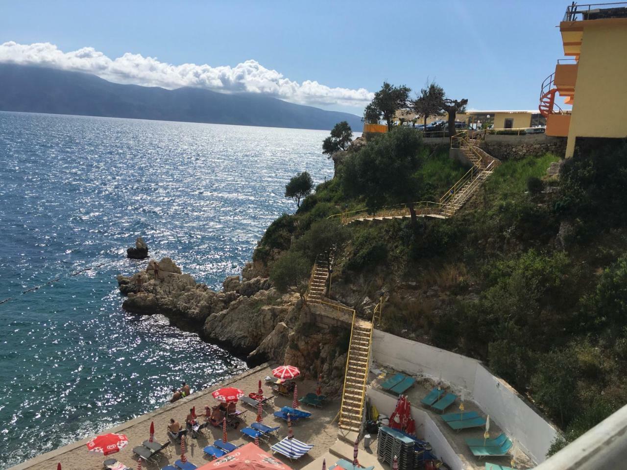 Hotel apartamentowy Marebello *