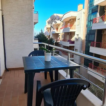 Marebello Vlore Exterior photo